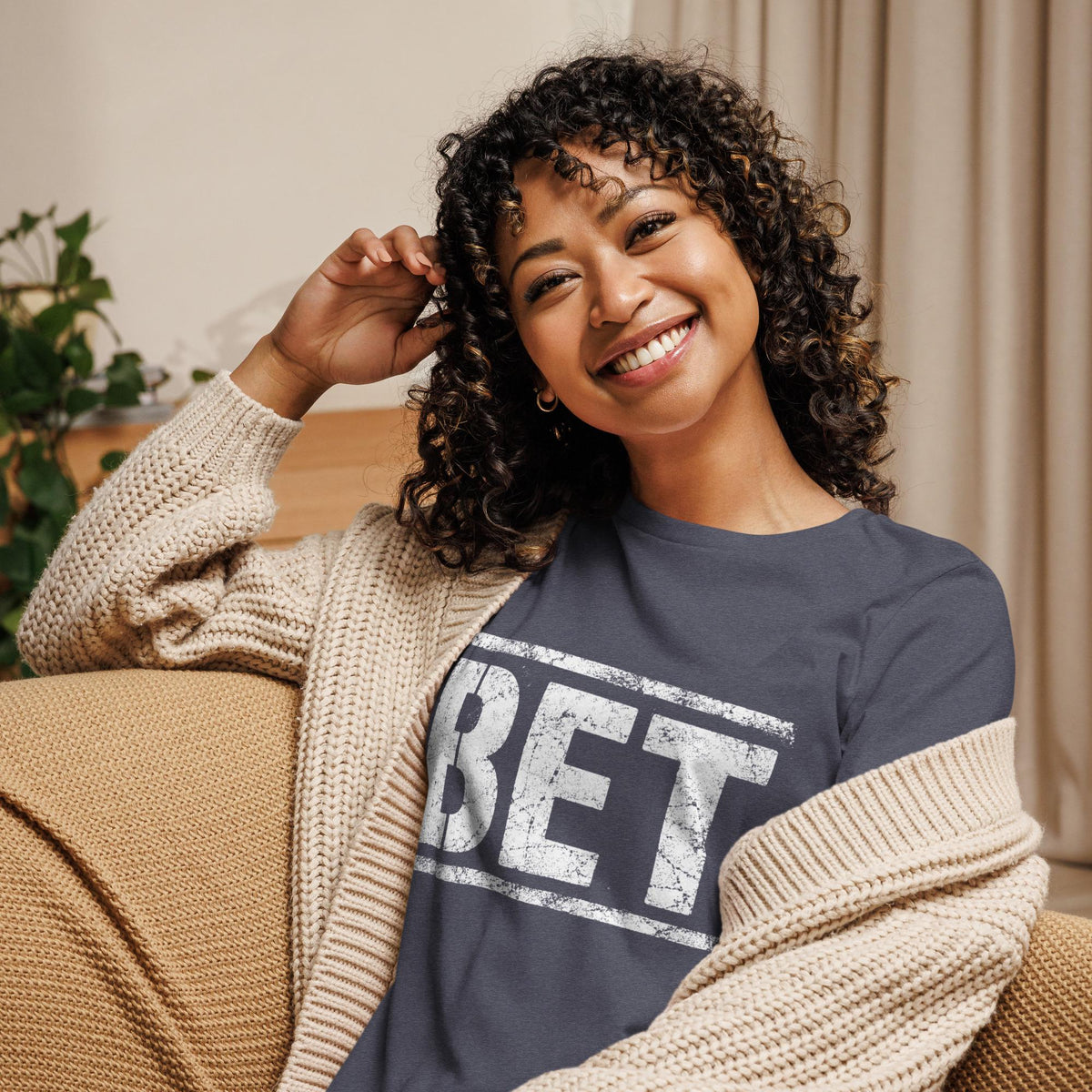Women's Relaxed BET T-Shirt